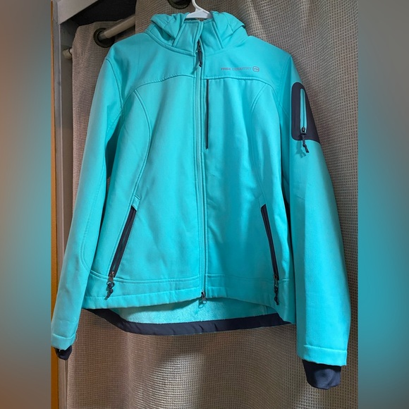 Jacket - Picture 1 of 9